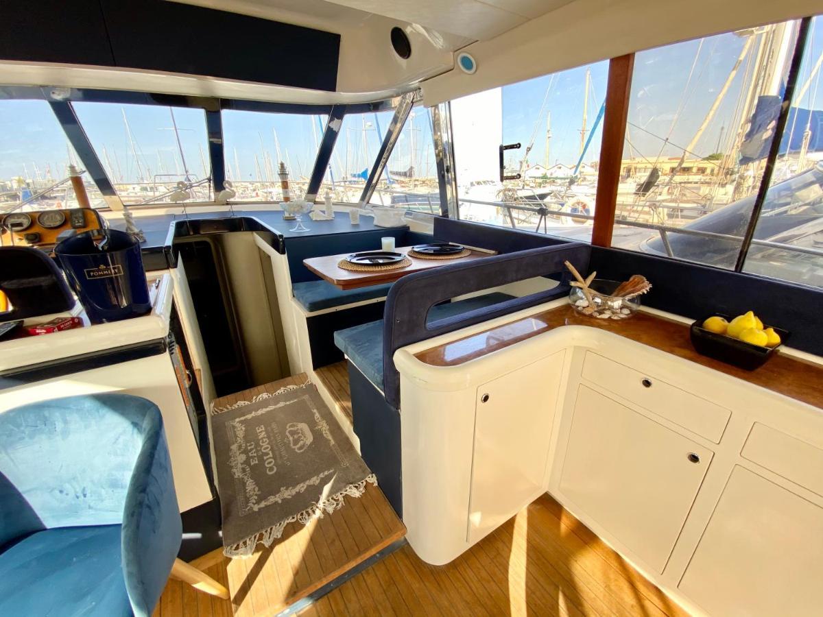 فندق باليرموفي  Panaby Houseboat المظهر الخارجي الصورة